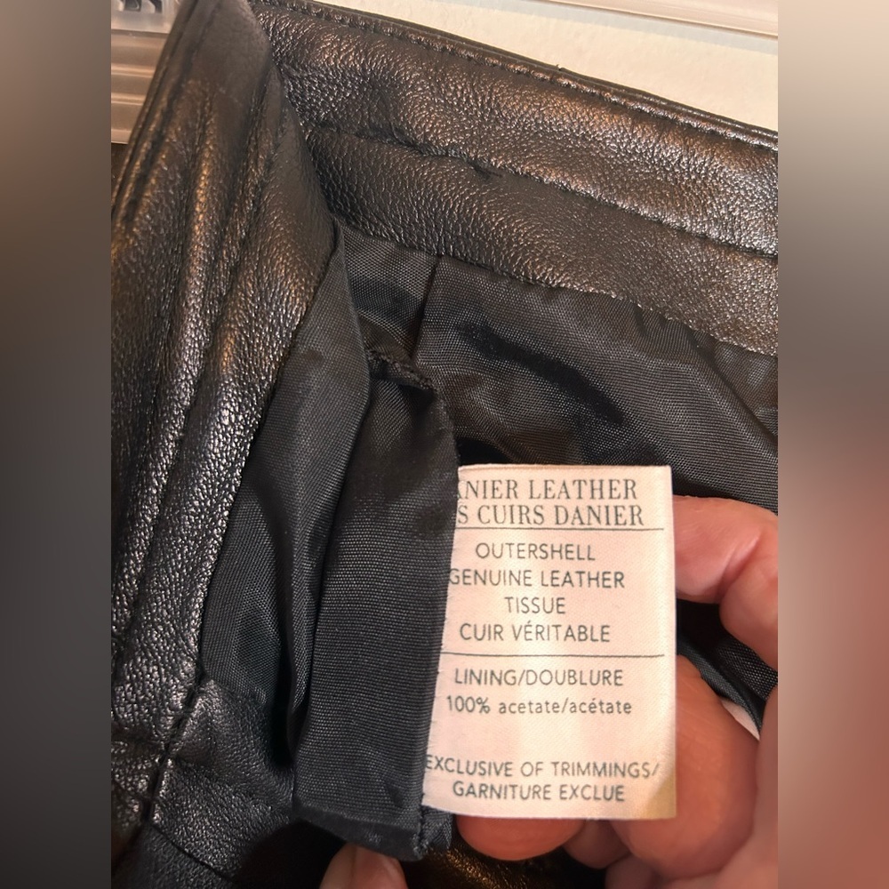 Buttery soft leather pants - Picture 16 of 16